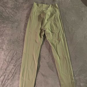 alphalete pulse legging matcha